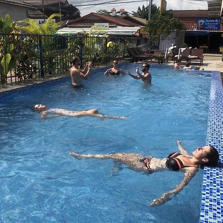 Real Vang Vieng Backpacker Hostel Kültér fotó