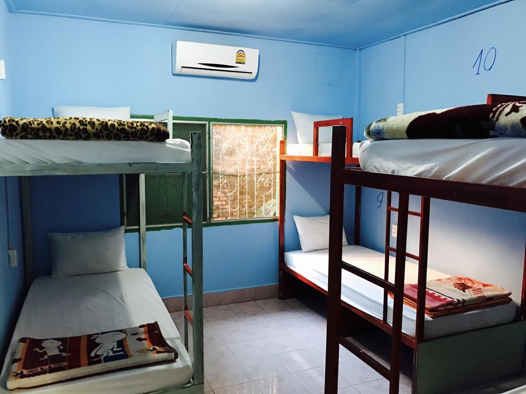 Real Vang Vieng Backpacker Hostel Kültér fotó