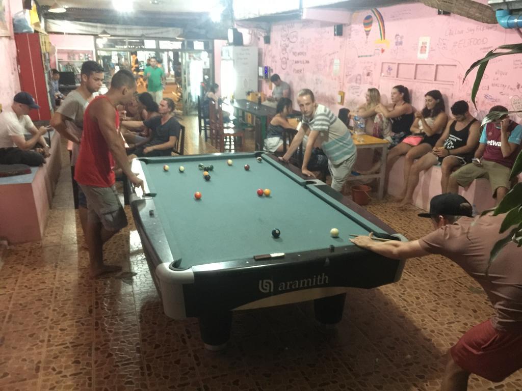 Real Vang Vieng Backpacker Hostel Kültér fotó