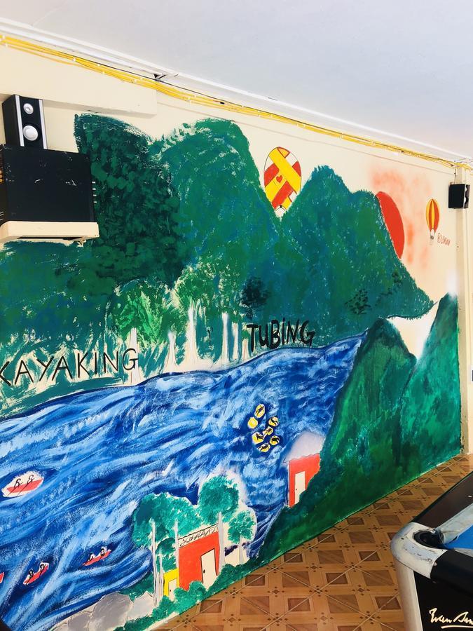 Real Vang Vieng Backpacker Hostel Kültér fotó